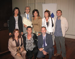 La ministra de cultura entrega un premio nacional a la biblioteca de Ermua