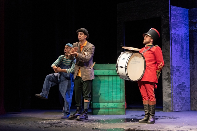 Fotografía de la obra de teatro infantil Kutxartean