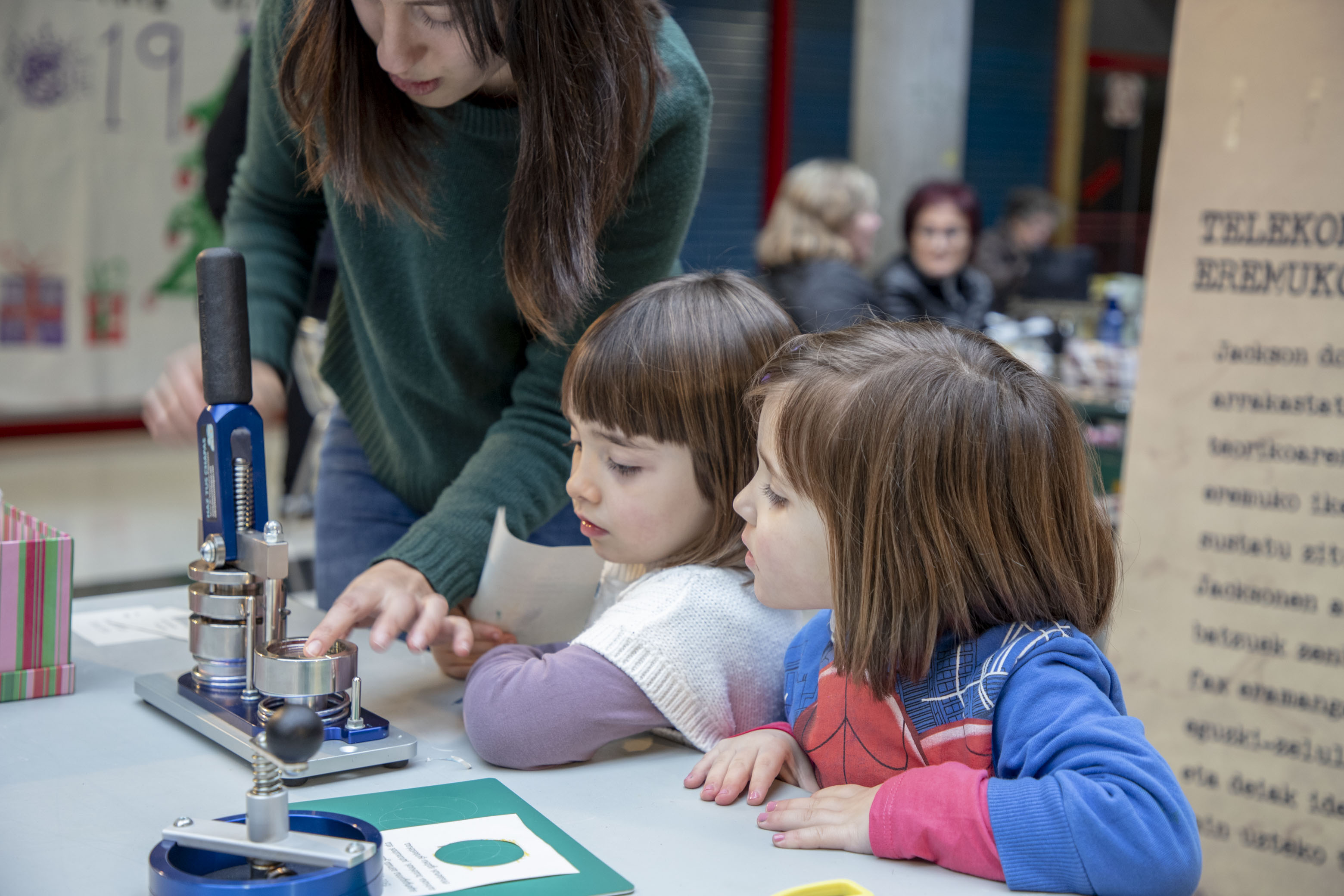 Día Internacional de la Mujer y la Niña en la Ciencia Día Internacional de la Mujer y la Niña en la Ciencia