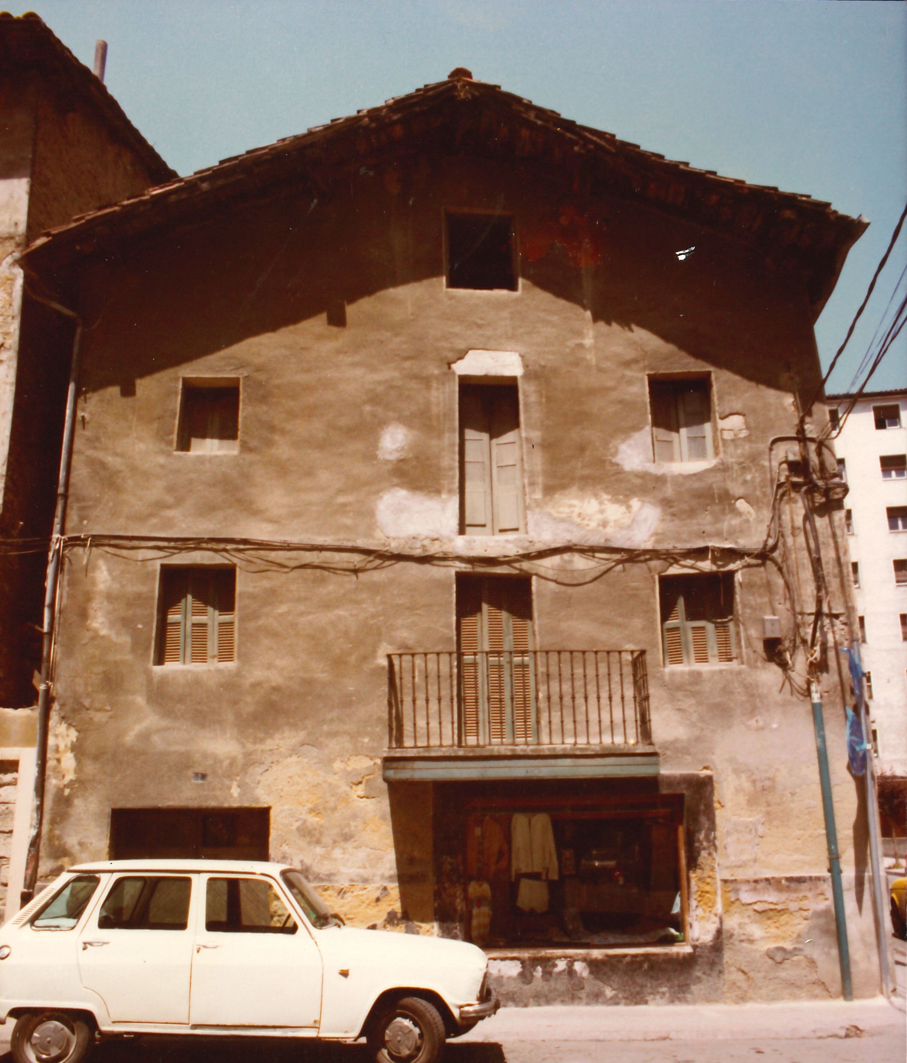 Pedromarianekoa (etxea, casa). Erdikokale (antigua Artecalle) núm. 1. Erdikokale (antzinako Artekale) 1. zk. Pedromarianekoa (etxea, casa). Erdikokale (antigua Artecalle) núm. 1. Erdikokale (antzinako Artekale) 1. zk.