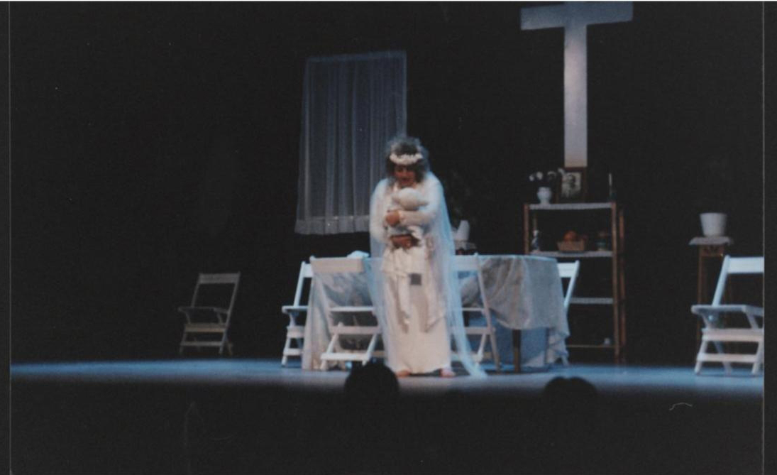 Representación de "La Casa de Bernarda Alba", 2ª fotografia Representación de "La Casa de Bernarda Alba", 2ª fotografia