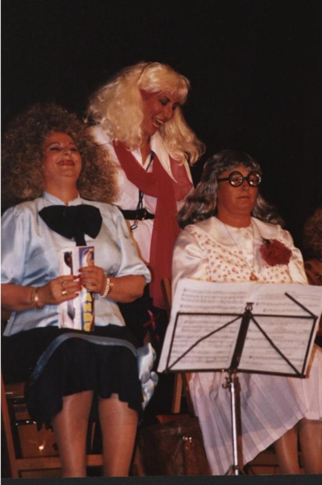 Representación de "Las Chicas de la Banda", 4ª fotografía Representación de "Las Chicas de la Banda", 4ª fotografía