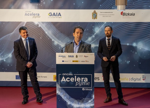 Alcalde, Juan Carlos Abascal